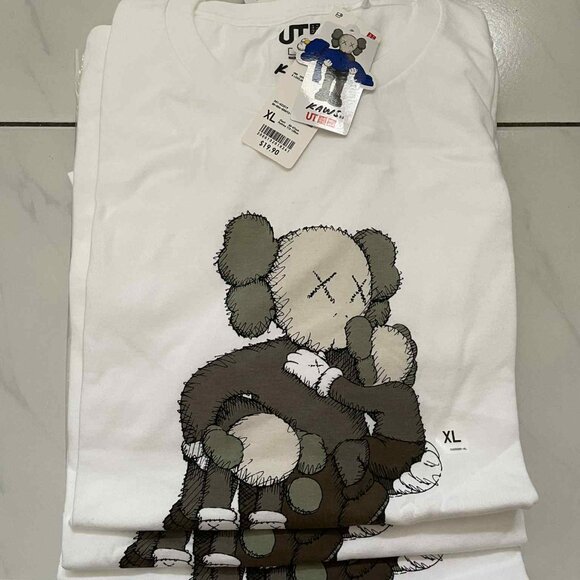 KAWS x Uniqlo Clean Slate Tee (US Sizing) - Picture 1 of 2